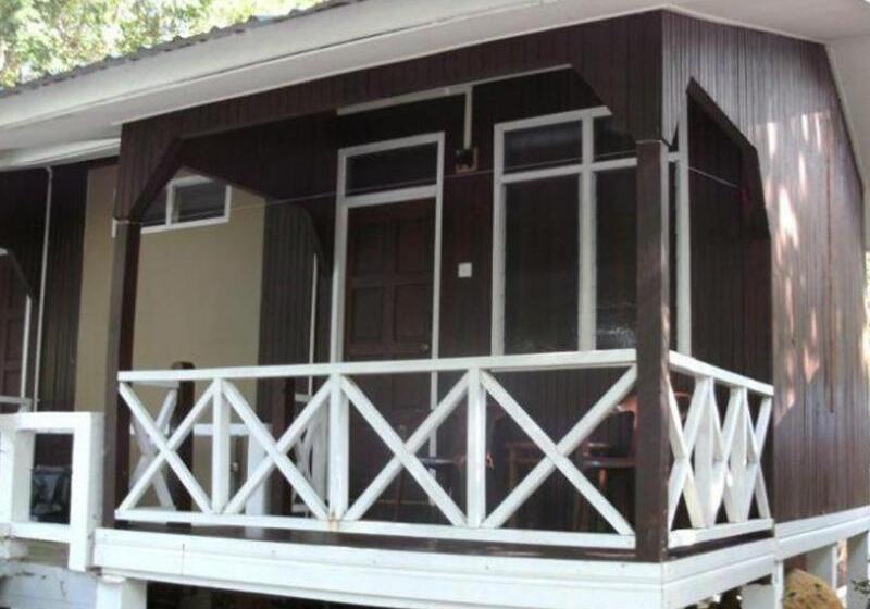 酒店 Coral View Island Resort