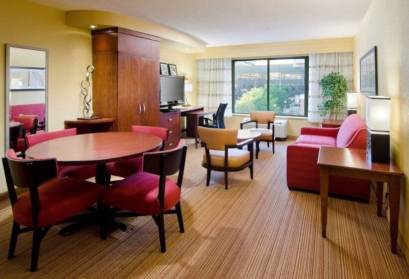 هتل Courtyard By Marriott Birmingham Downtown At Uab