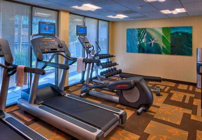 فندق Courtyard By Marriott San Diego Carlsbad