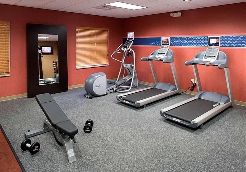 هتل Hampton Inn & Suites Clovisairport North
