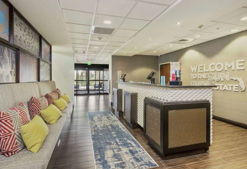 בית מלון כפרי Hampton Inn & Suites Orlandoapopka