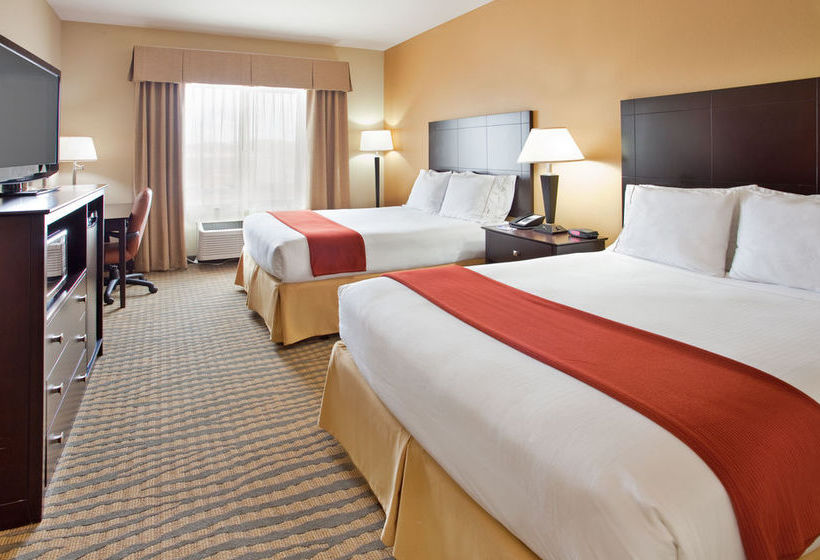 בית מלון כפרי Holiday Inn Express & Suites Gallup East