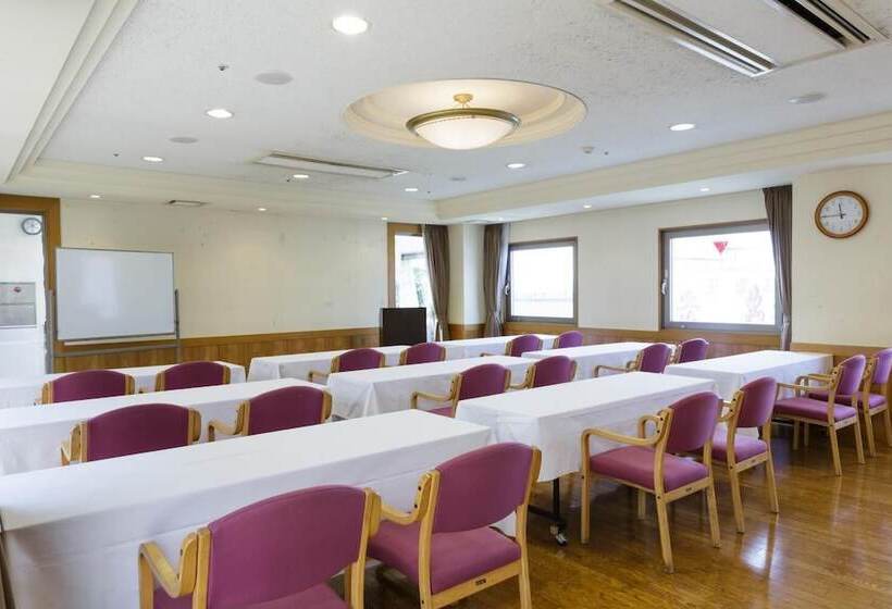 فندق Kochi Prince