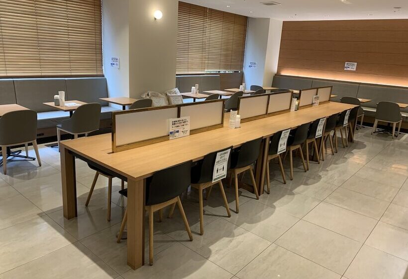 Отель Nishitetsu Inn Nihonbashi