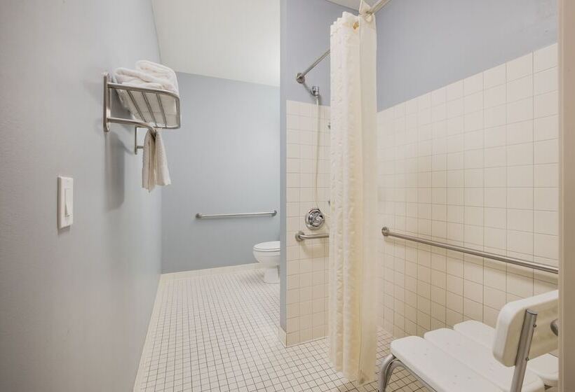 Sonesta Essential Hotels Blue Springs