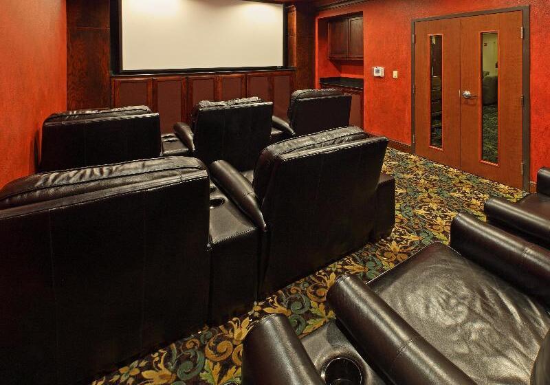 هتل Staybridge Suites Hot Springs, An Ihg