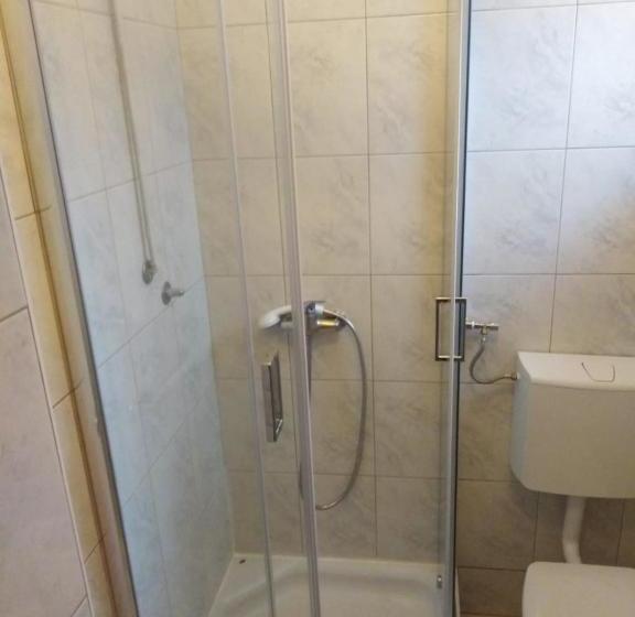 Apartments And Rooms Nediljko