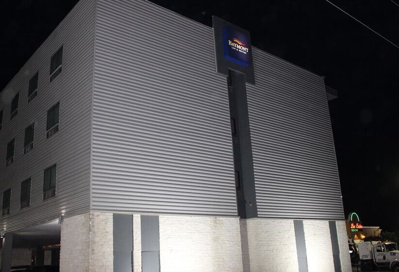 בית מלון כפרי Baymont By Wyndham Columbus