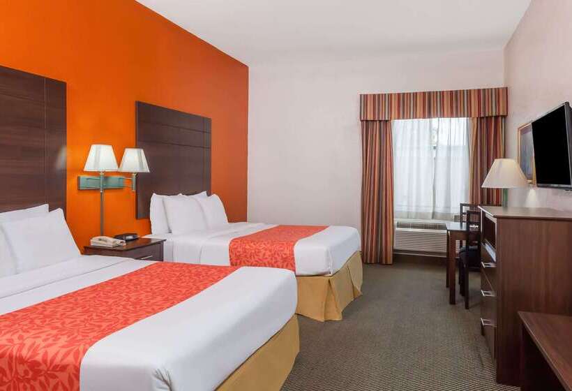 هتل Days Inn & Suites By Wyndham Pasadena