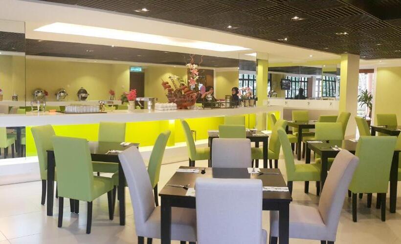 هتل De Palma Resort Kuala Selangor