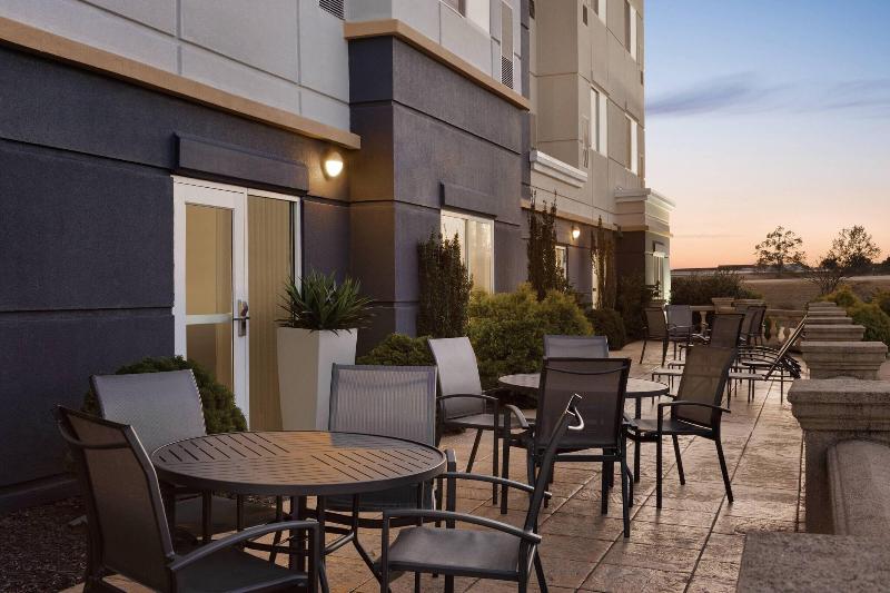 בית מלון כפרי Fairfield Inn & Suites By Marriott Tupelo