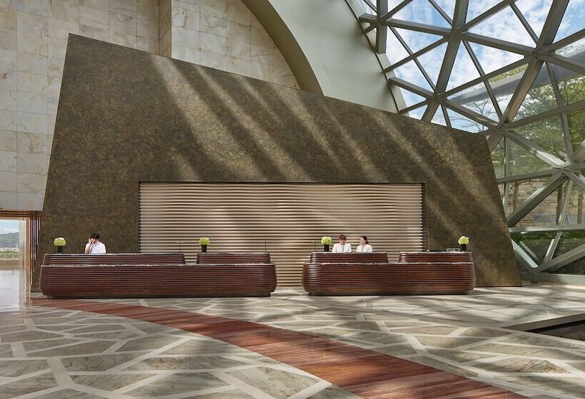 בית מלון כפרי Intercontinental Shenzhen Dameisha Resort, An Ihg