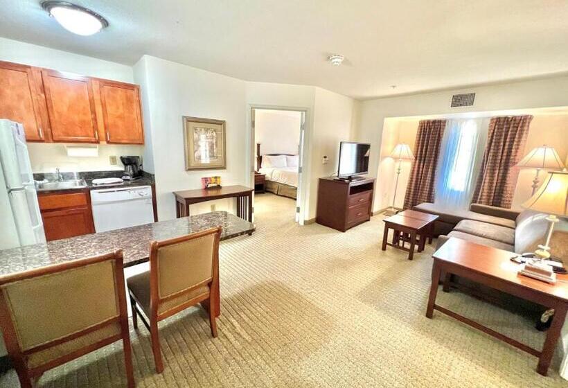 ホテル Staybridge Suites Detroit Novi, An Ihg