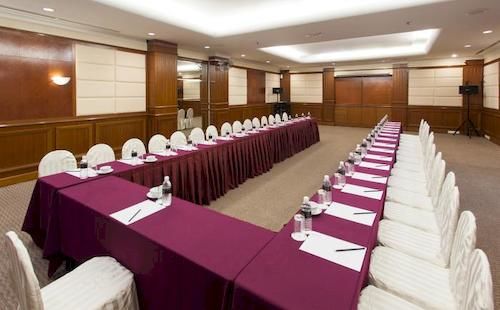 호텔 Summit  Bukit Mertajam