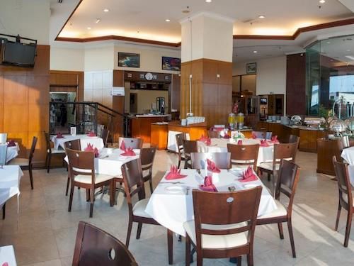 호텔 Summit  Bukit Mertajam