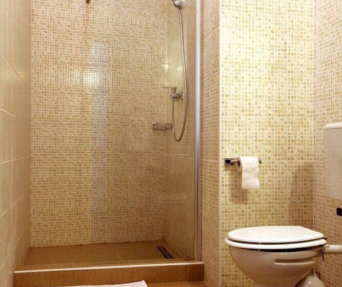 בית מלון כפרי Taban Hostel Zagreb   Hostel