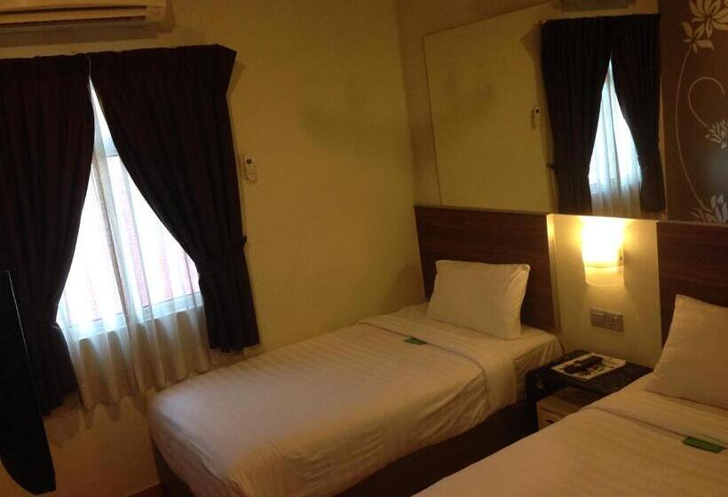 Tune Hotel   Danga Bay Johor