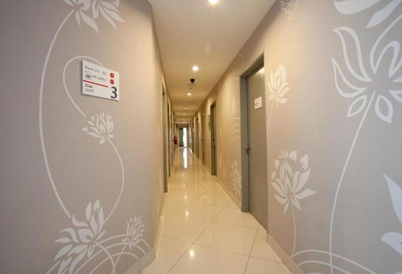 Tune Hotel   Danga Bay Johor