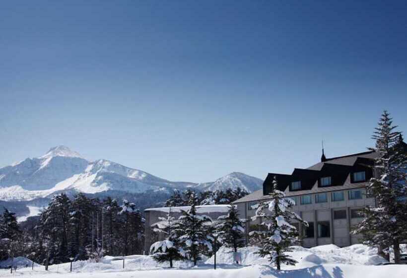 هتل Urabandai Lake Resort Goshiki No Mori