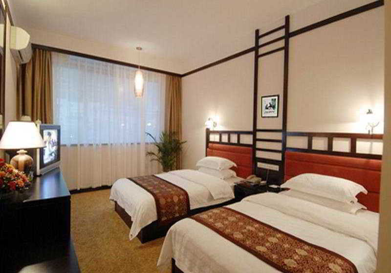 Hotel Yangshuo Huanting Holiday Inn