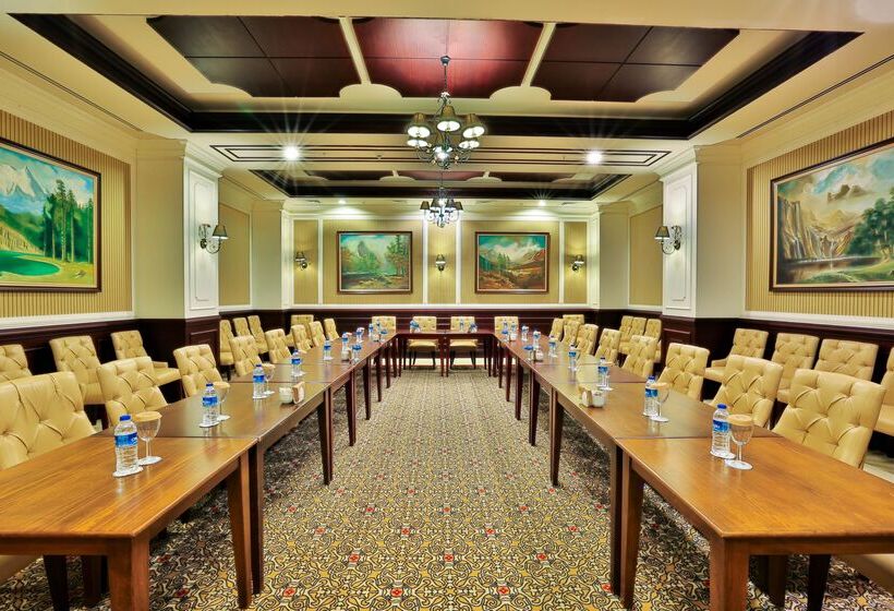 Crystal De Luxe Resort & Spa All Inclusive