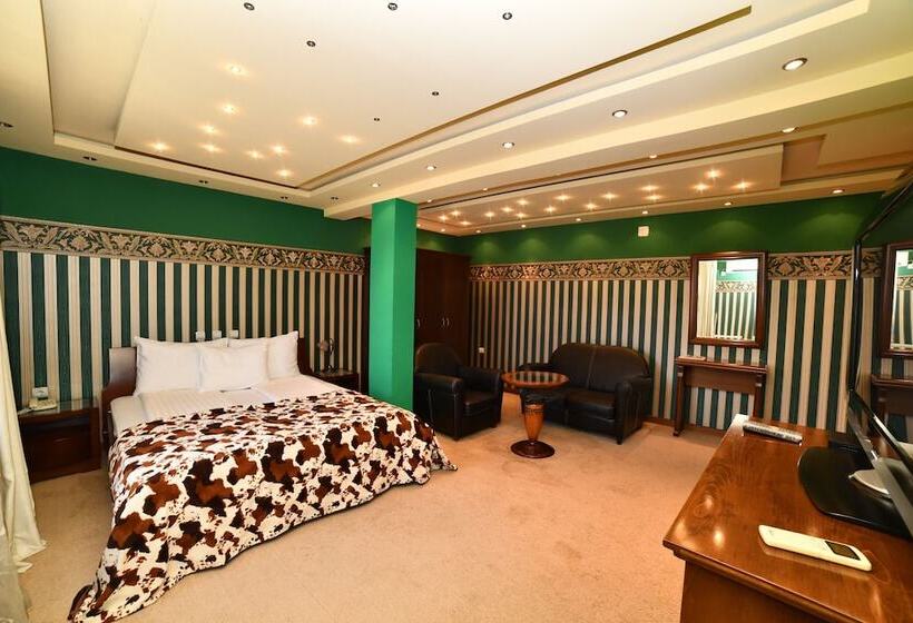 Garni Hotel Garson Lux Ns