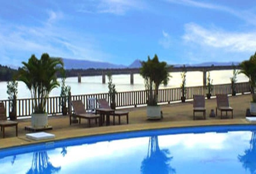هتل Arawan Riverside