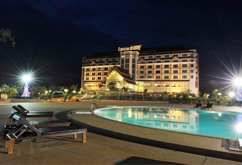 فندق Arawan Riverside