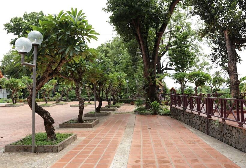 فندق Champasak Palace