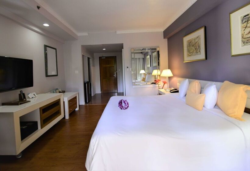 هتل Days Inn Guam   Tamuning