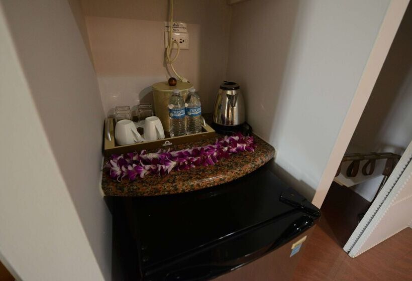 هتل Days Inn Guam   Tamuning