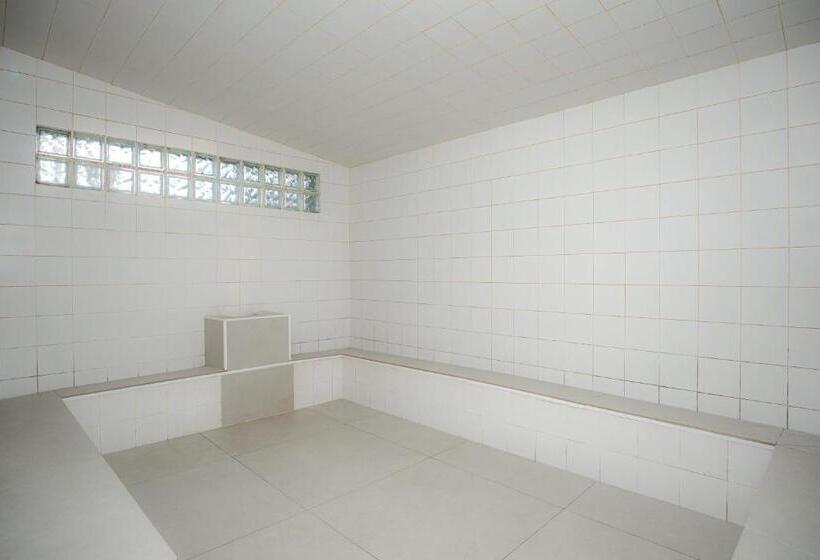 ホテル Grinbergs Village