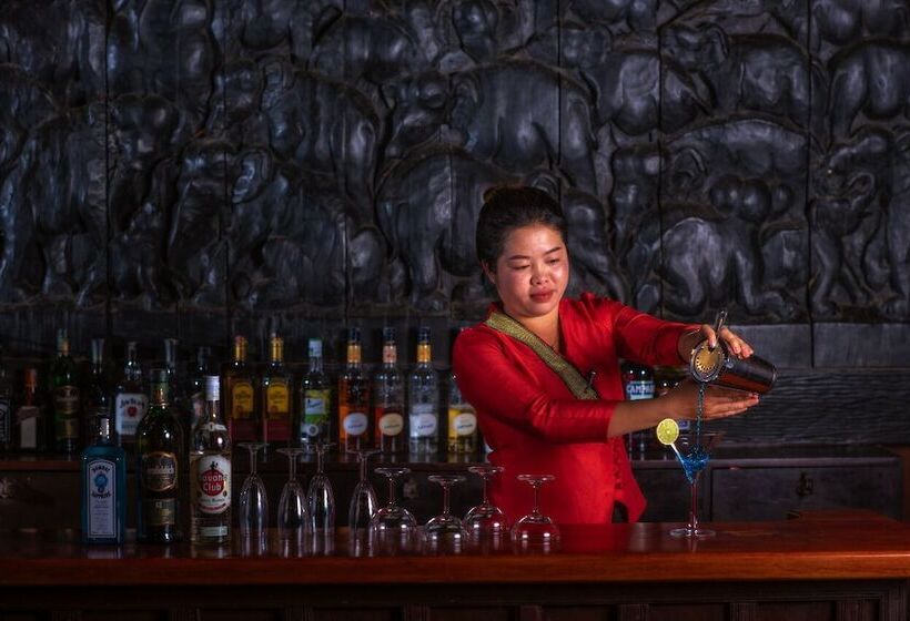 هتل La Folie Lodge