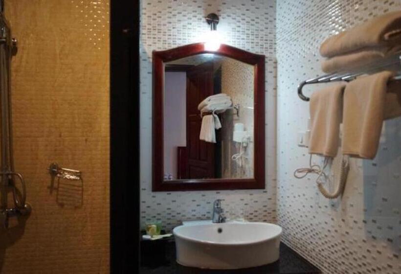 هتل Vansana Vang Vieng