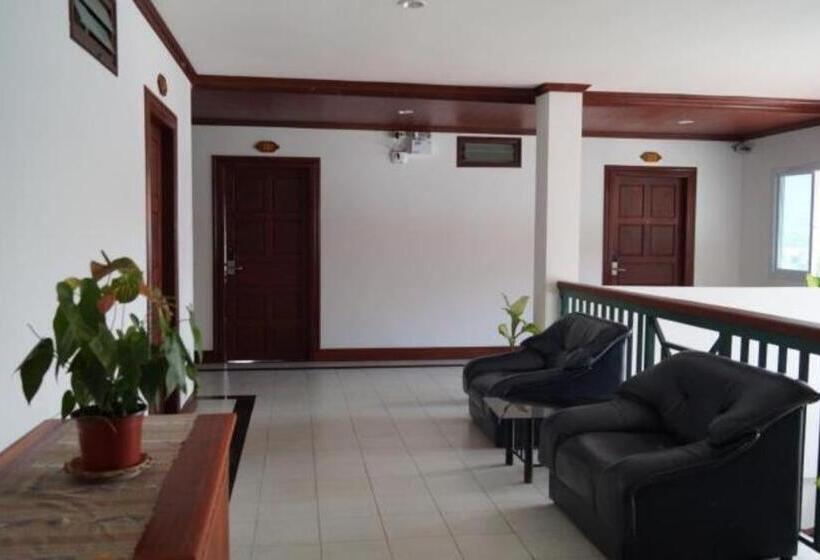 هتل Vansana Vang Vieng