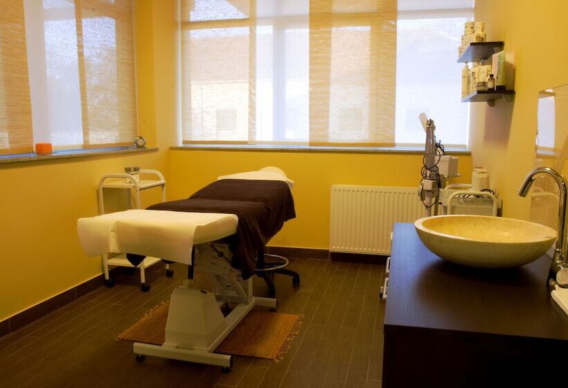 فندق Villa Lenije