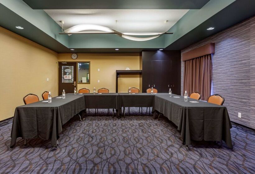 호텔 Best Western Plus The Inn At St Albert