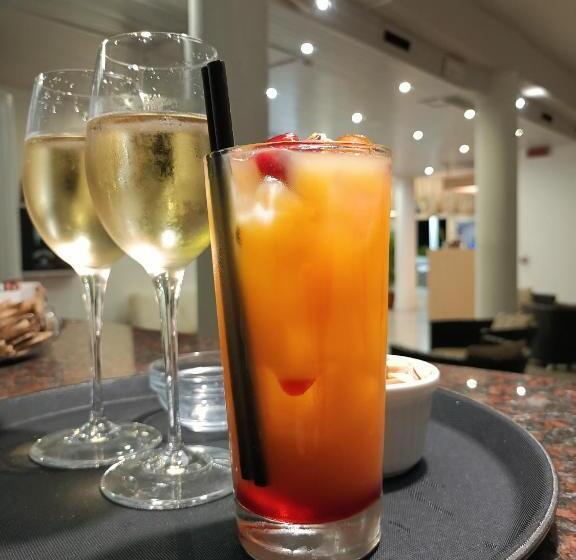 בית מלון כפרי Esplanade