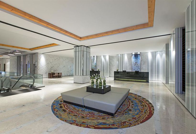هتل Four Points By Sheraton Sandakan