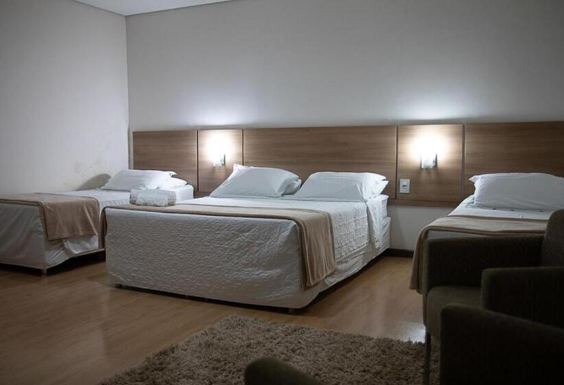 בית מלון כפרי Maximus Business