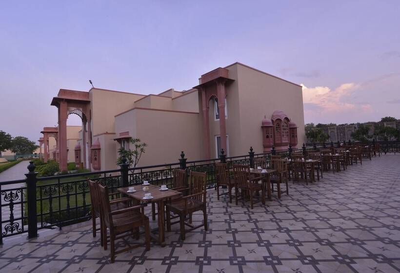 בית מלון כפרי Orchha Palace And Convention Centre
