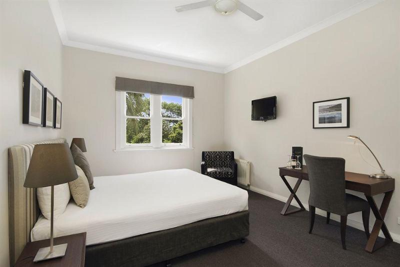 Отель Peppers Craigieburn Resort