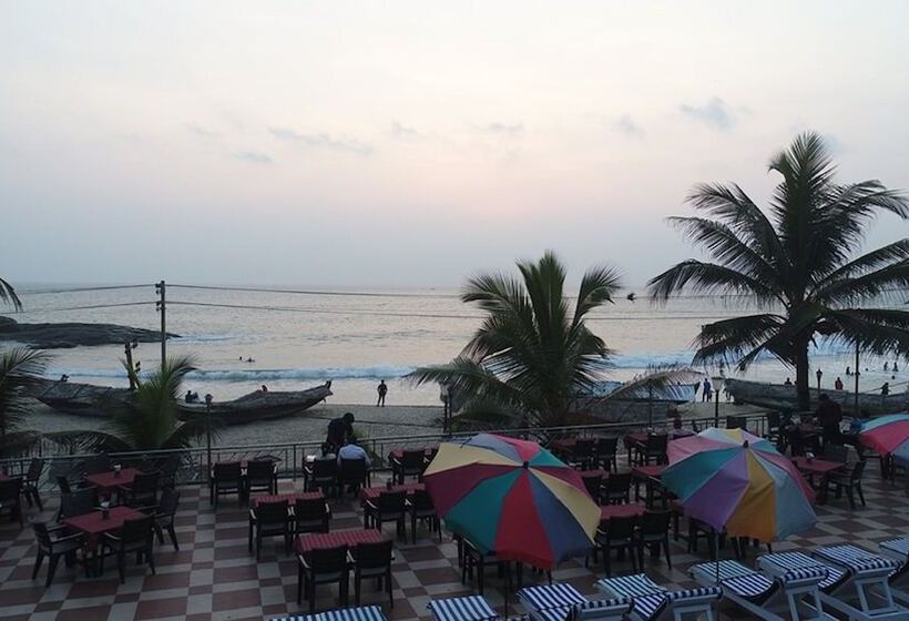 בית מלון כפרי Sea Face