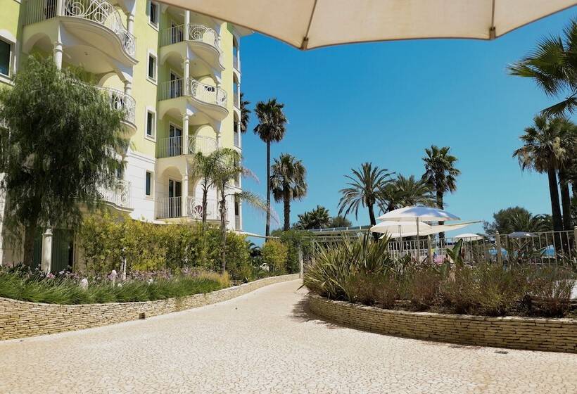 هتل Smeraldo Suites & Spa