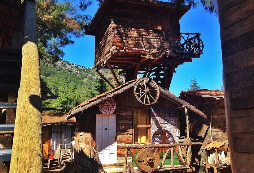هاستل Kadir S Top Tree Houses