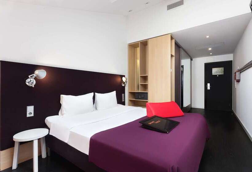 Azimut Hotel Tulskaya Moscow