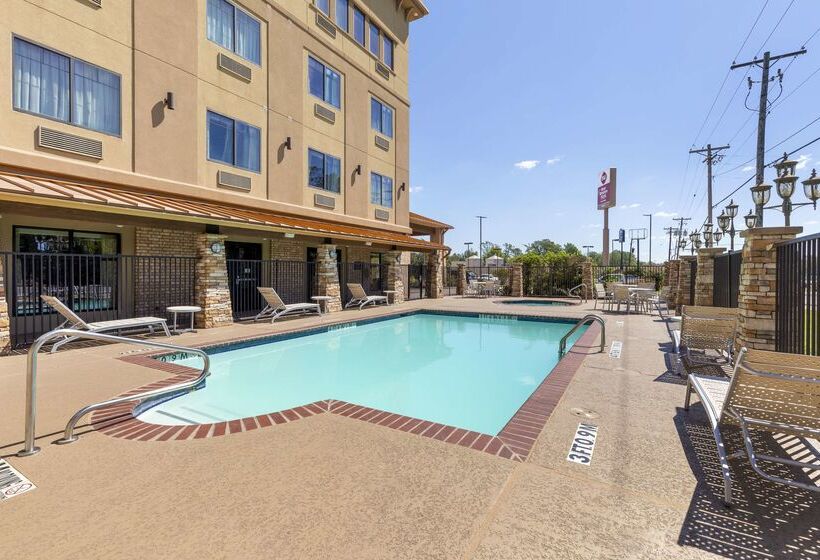 هتل Best Western Plus Classic Inn And Suites