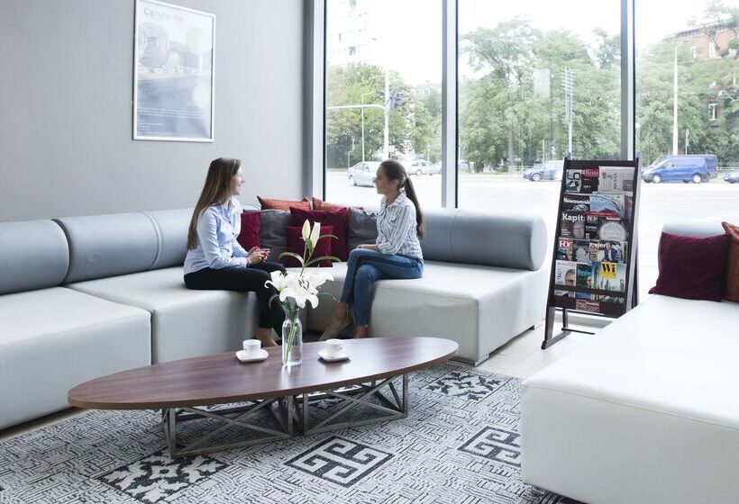 هتل Campanile Wroclaw Centrum