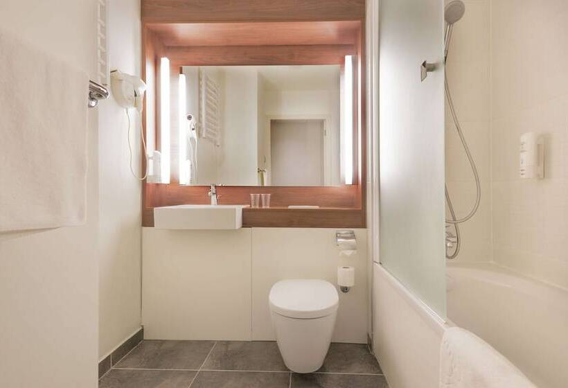 هتل Campanile Wroclaw Centrum