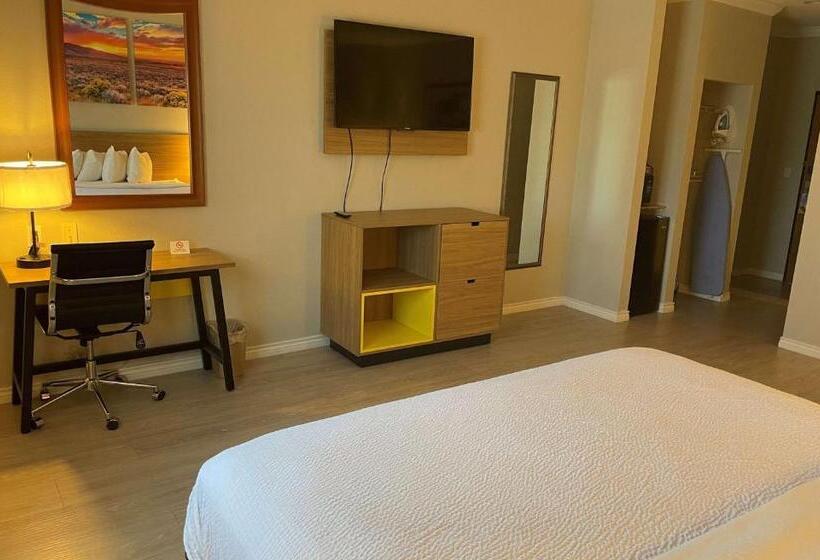 هتل Days Inn By Wyndham Copperas Cove